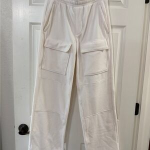 ALO Yoga Off-White Drawstring Cargo Sweatpants